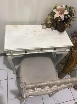 1set meja +kursi