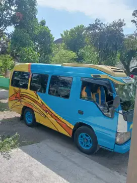 isuzu elf nhr 55
