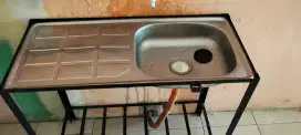 Dijual wastafel masih bagus