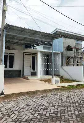 Sewa kontrak rumah lampung full furnished (dlm komp. prumahan)Lap.Golf