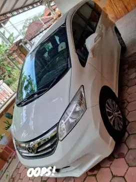 Dijual Honda Freed S 2013 Super Mulus
