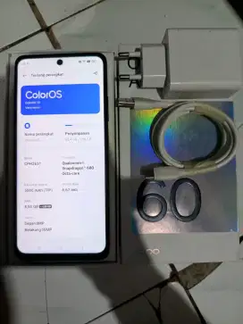 Oppo A60 8/256.