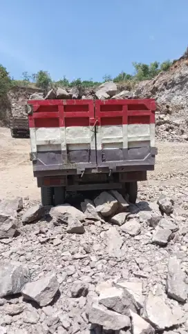 Batu Pondasi / Batu Kali / Batu Belah / Batu Kewal