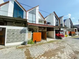DIJUAL RUGI RUMAH 2 LANTAI DI TLOGO PRAMBANAN