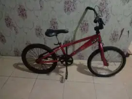 Jual cepat sepeda bmx rem torpedo ring 20 di Pamulang