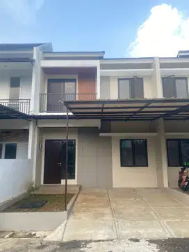 Termurah setangsel 2Lantai Dekat Mall Paradise Walk at Serpong Village