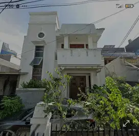 Jual Cepat Rumah Siap Huni di Menteng Jakarta Pusat