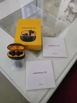 TWS Earphone Realme Buds T110
