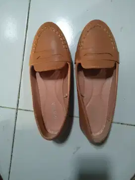 Dijual sepatu wanita