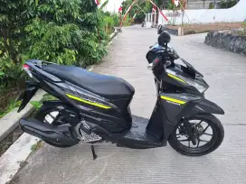 Vario 125 iss 2017 habis servis bisa cash/kredit  syariah TERMURAH