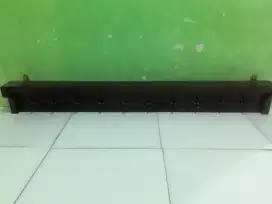Gantungan baju kayu jati