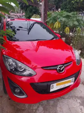 Mazda 2 R 1.5 Bensin - MT 2013 Merah