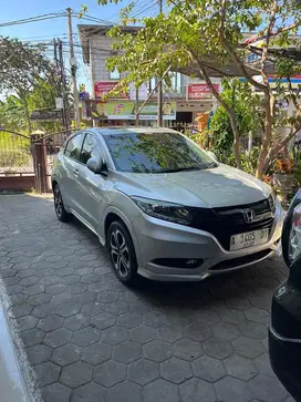 HR-V Prestige 1,8 At