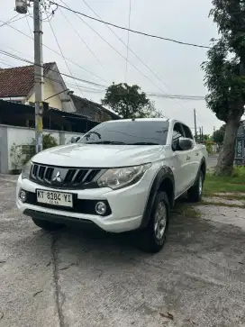 Strada triton GLS 2018 manual