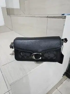 Tas coach tabby hitam preloved