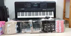 Yamaha PSR E453 lengkap, bisa flash disk