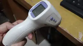 Termometer Digital / Thermometer Bayi / Alat Ukur Suhu Anak