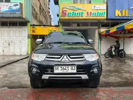 Mitsubishi pajero sport GLS manual 2015