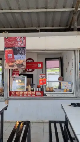 Dicari Penjual Ayam Goreng Gunting Krispi di Kantin Sekolah