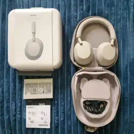 Preloved Sony WH 1000XM5 / WH-1000XM5 Fullset No Minus