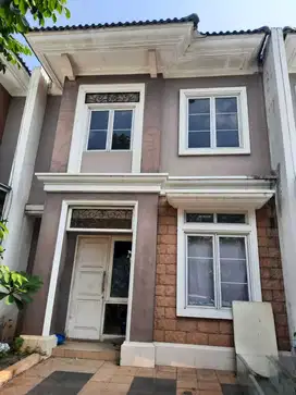 Dijual rumah siap huni 2 lt di Gading Serpong