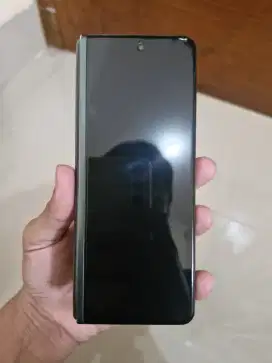 Samsung Z Fold 3 5G 12/256GB fullset mulus pemakaian resmi Sein