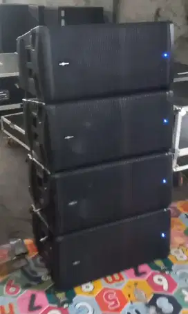 Speaker Audiocenter K-LA 12A line aray