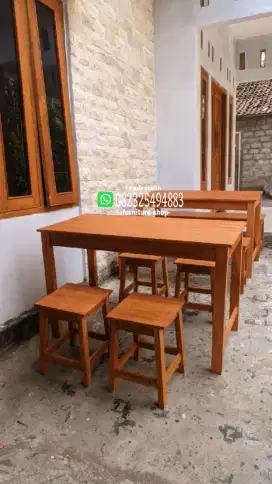 Meja kursi makan cafe warmindo