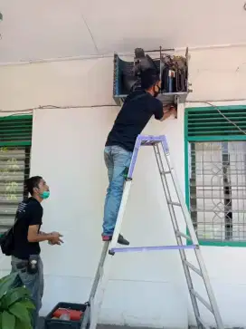 Jasa panggilan service AC dan bongkar pasang AC Dll