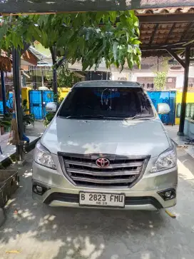 Kijang Innova type V bensin manual tahun 2004 pajak off 1 tahun