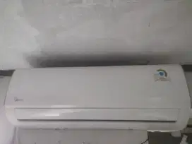 AC Midea 1PK indoor dan outdoor