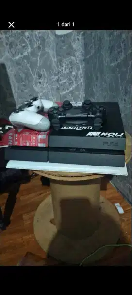 Jual PS4 urgent butuh dana