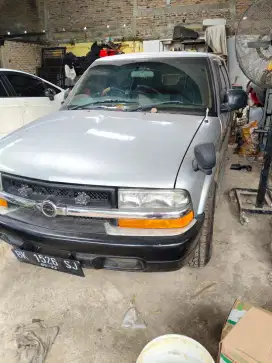 Opel blezer thn 2001