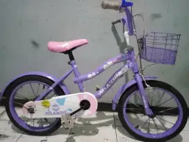 Dijual sepeda mini ATLANTIS anak msih bgus batangan aman tinggal pakai