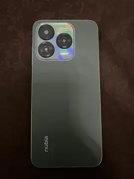 Nubia v70 design mulus
