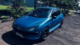Peugeot 206 AT (2002)