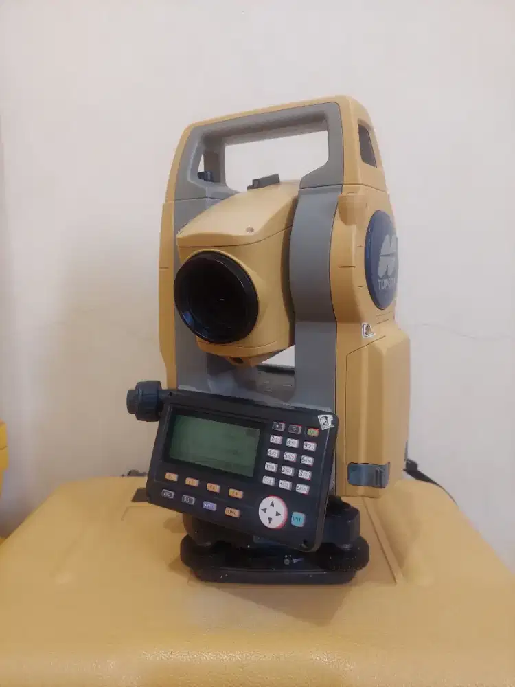 Total station topcon es101 reflectorless