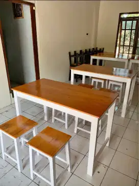 Meja kursi makan cafe warmindo