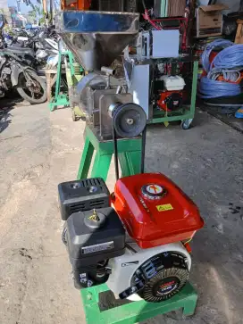 Mesin giling bumbu 8 in