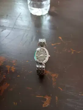 JAM TANGAN WANITA