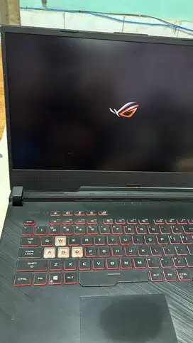 Asus ROG Strix i7
