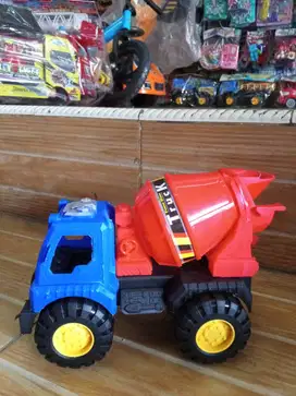 mainan anak truk molen