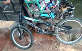 Sepeda BMX anak