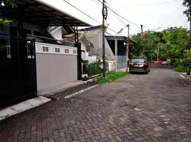 Rumah siap Huni di Gunung Anyar Emas, Rungkut, SBY Timur