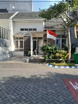 Rumah Murah siap Huni di Perum Grand Royal Regency, Taman, Sda