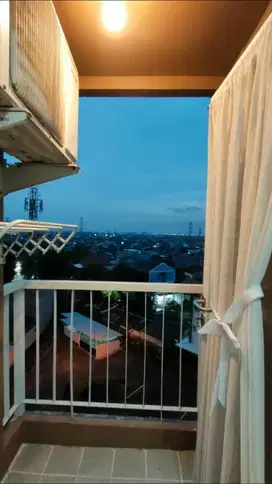 Apartemen siap Huni Full Furnish di Puncak Dharmahusada, Sby