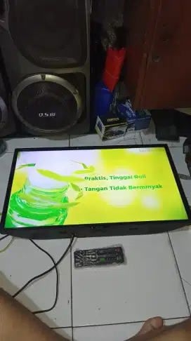 Tv 24 inch LED Sharp + set top box