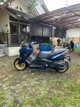 Yamaha xmax 2021 ABS