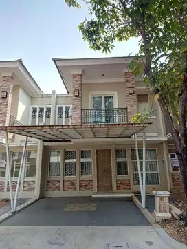 Disewakan Rumah Bagus Cluster Florencia lippo Cikarang