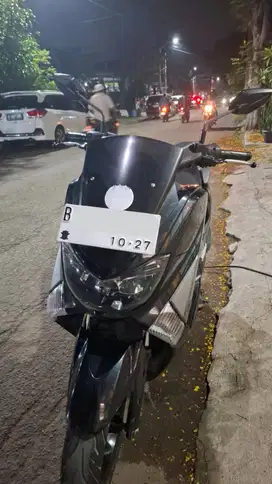 YAMAHA NMAX HITAM 2017